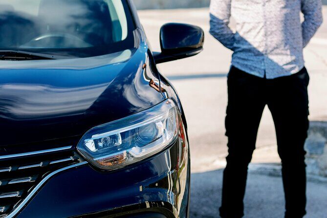 Santorini Private Transfer Service From or To Airport - From Airport Door to Hotel Door, Without the Guesswork