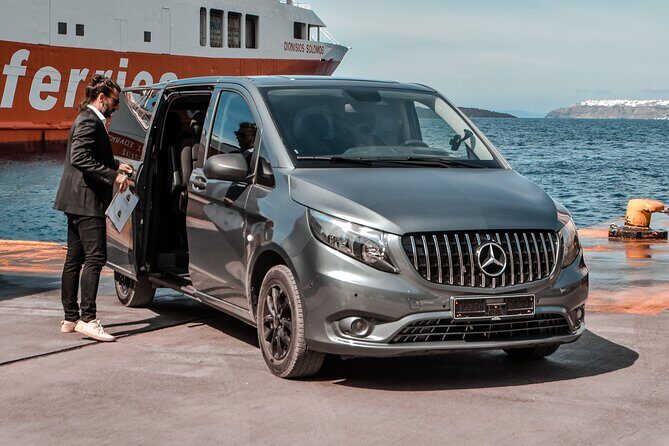 Santorini, Private Transfer with Luxury Airconditioned Vehicle - Time matters: the 10-minute to 1-hour range you should plan around