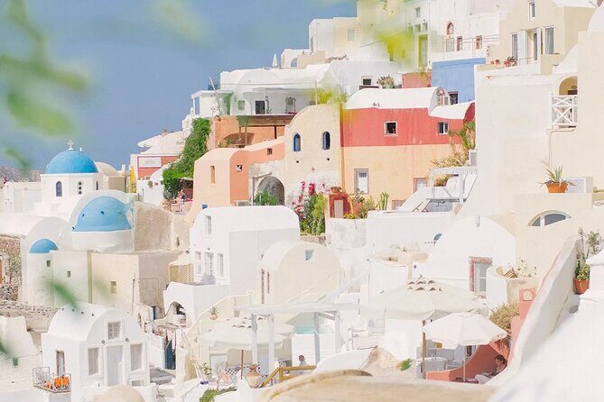 Santorini Private Transfers | Airport, Port & Beyond - Meeting Points and Hotel Access: The Caldera Catch