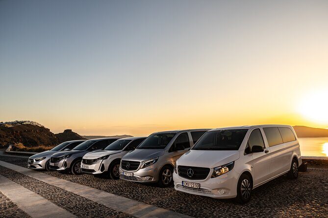 Santorini: Private Transfers To / From the Airport (JTR) - Santorini airport transfers: why timing feels everything