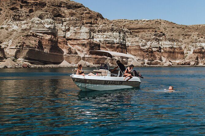 Santorini Rent a Boat Without License - Volcano and Hot Springs in the Caldera Middle