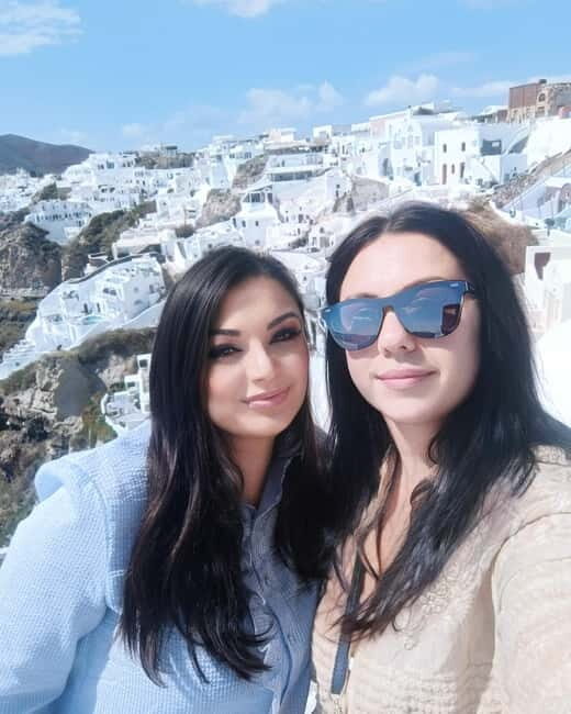 Santorini: Small Group Sightseeing Tour with a Local Guide - Price and Value: What $69 Buys on Santorini