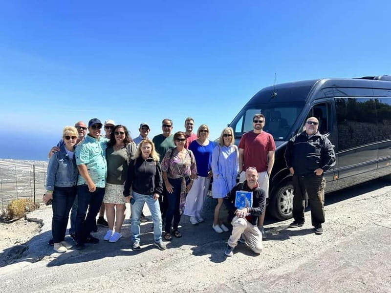 Santorini: Small Group Sightseeing Tour with a Local Guide - Oia in About 70 Minutes: The Best Views Without a All-Day Commitment