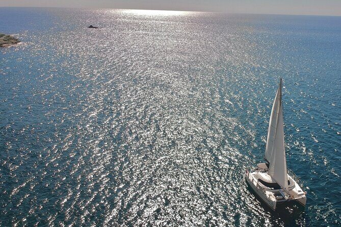 Santorini: Standard Small-Group Catamaran Cruise with Food/Drinks - Snorkeling Gear Reality Check (So You Don’t Get Surprised)