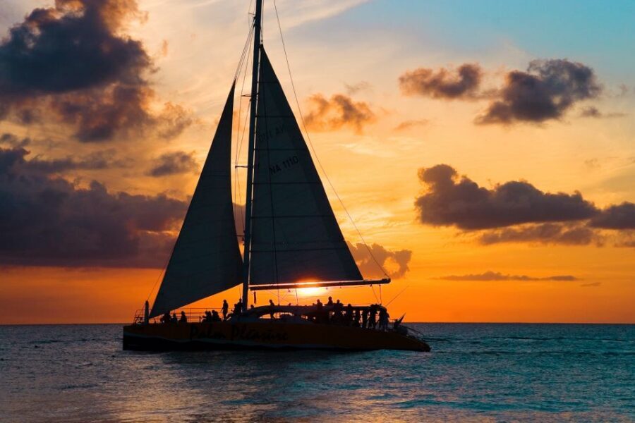 Santorini: Sunset Caldera Cruise with BBQ Meal and Drinks - Why This Santorini Sunset Cruise Feels Worth It