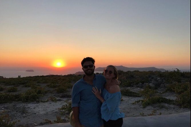 Santorini Sunset Wine Tour with Santo Winery Views - Group Size and Pacing: Why It Doesn’t Feel Like a Factory Tour