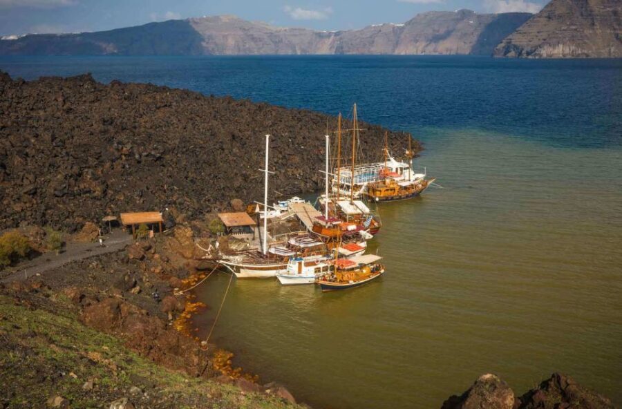 Santorini: Thirassia Islands and Volcano Guided Cruise - From Athinios Port to the Volcano: How the Boat Day Feels