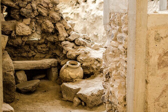 Santorini: Ticket for Akrotiri Archaeological Site - Getting there from Fira: simple, practical routes