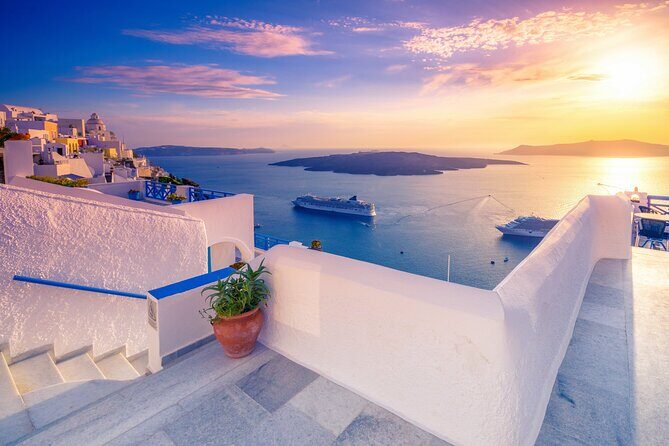 Santorini Tour Designed Especially for Cruise Passengers - The Five-Hour Route: Firostefani, Oia, Profitis Ilias, Megalochori, Perivolos