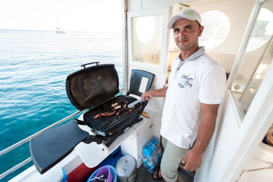 Santorini: Traditional Fishing Trip and Fresh Fish Lunch - The boat details that make or break comfort