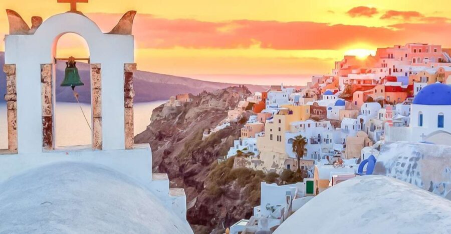 Santorini: Traditional Sightseeing Bus Tour with Oia Sunset - Getting From Your Hotel to the First Stop (And Why It Matters)