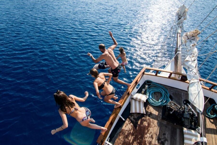 Santorini: Volcanic Sunset Cruise with Dinner - Sept 21 Ifestia Festival Fireworks: A Volcano Eruption Theme at Sea
