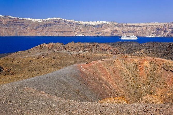 Santorini Volcano Cruise Including Hot Springs and Thirasia - Pickup, timing, and group-size reality on a shared boat