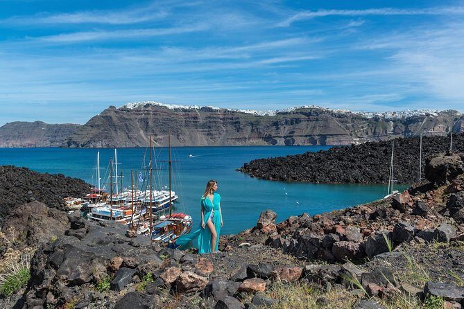 Santorini Volcano Sunset Cruise with Dinner - Getting to the old port: cable car steps, donkeys, and pickup choices