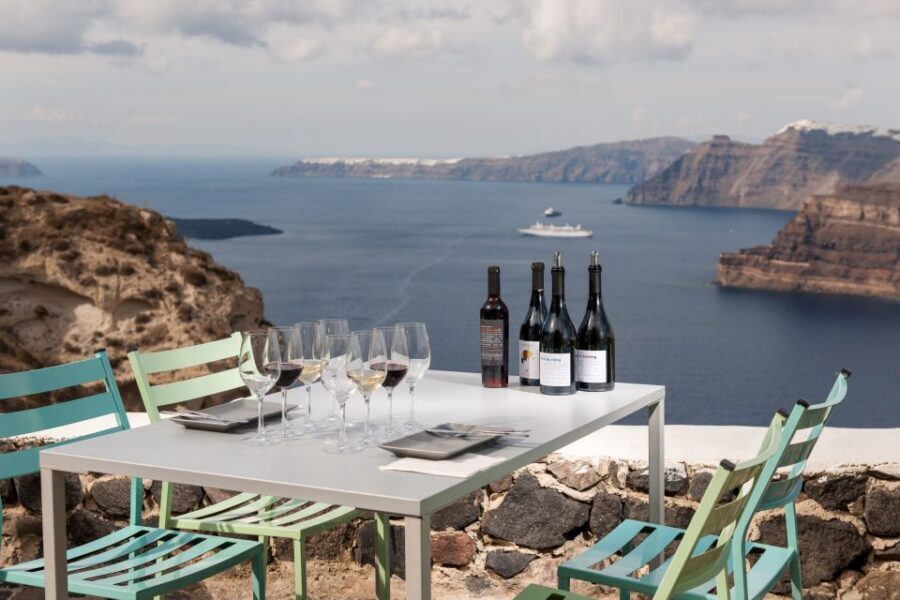 Santorini Wine Roads: Tour of 3 Wineries with a Sommelier - Pairing Cycladic cheese with the wines