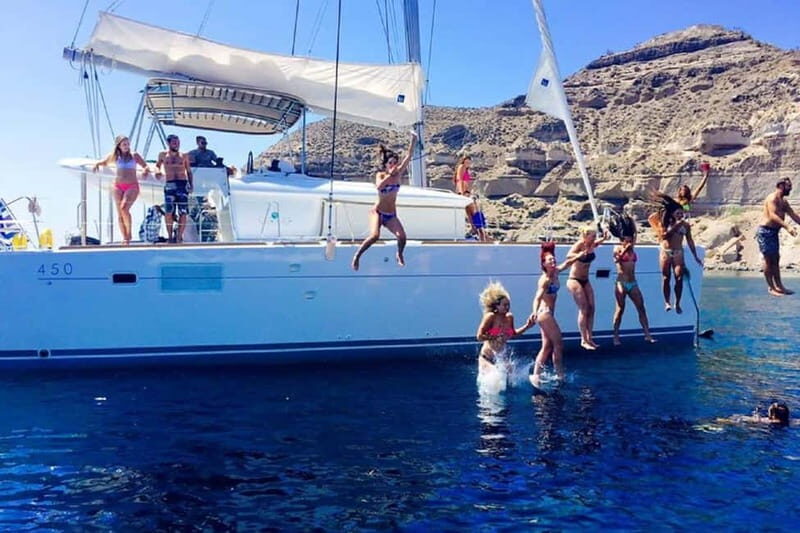 Santorini:All-inclusive Catamaran Cruise with Thirassia Stop - Food and drinks: included, but it’s more than filler