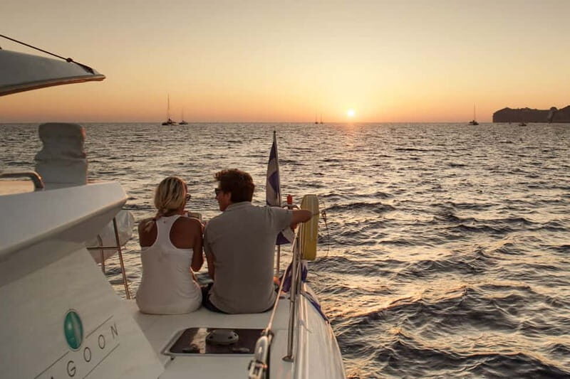 Santorini:All-inclusive Catamaran Cruise with Thirassia Stop - The boat and crew vibe (what it feels like onboard)