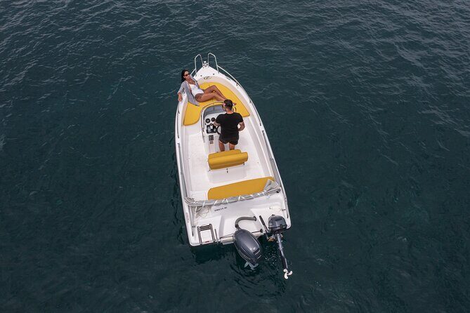 Self-Drive License-Free Boat Rental in Santorini from Vlichada - How a license-free private boat makes Santorini feel smaller