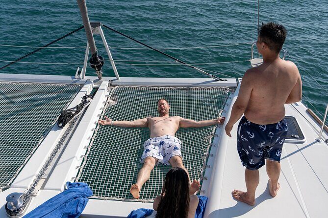 Semi Private Santorini Catamaran Tour - Palea Kameni: Food Break Plus a Short Volcanic Lesson