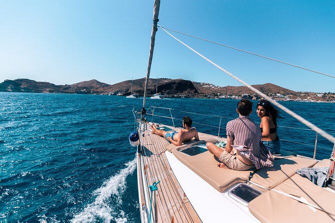 Sunset Caldera Sailing Cruise - Vlychada Pickup and the Smooth-Running Start