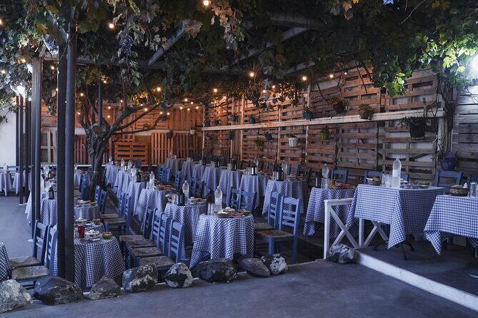 The Greek Wedding Show - Santorini - Food and Wine at Your Table: Meze-Style Bites, Not a Main Meal
