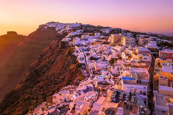 Top Spots Bus Tour in Santorini with Transportation - Stop 3: Akrotiri archaeological site (plan for the €8 ticket)