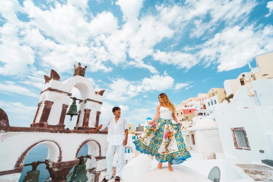 Tour Santorini with a Professional Photographer - Key highlights you’ll feel right away