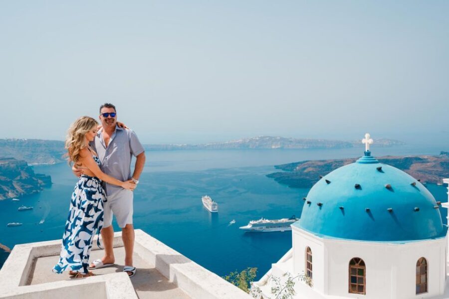 Tour Santorini with a Professional Photographer - Flexible options beyond the classics: wineries and Red or Black Beach