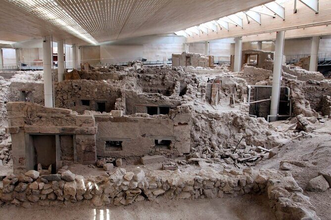 Traditional Villages & Akrotiri Excavations: Private Tour - Akrotiri Archaeological Site: the Bronze Age city under volcanic ash