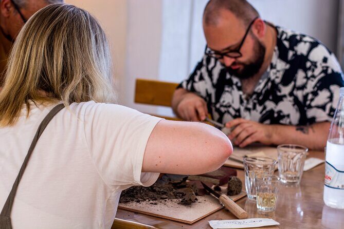 Wine tasting and Carving lesson in Santorini - Small Tips That Make the Experience Easier