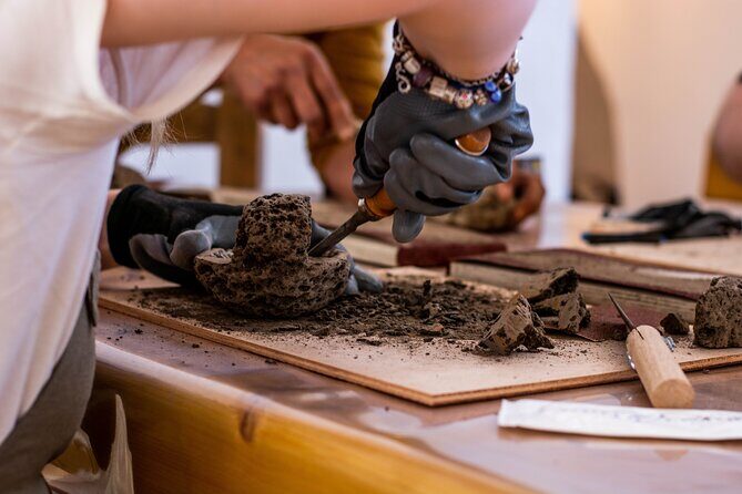 Wine tasting and Carving lesson in Santorini - Wine Tasting and Traditional Appetizers, Without the Stuffiness